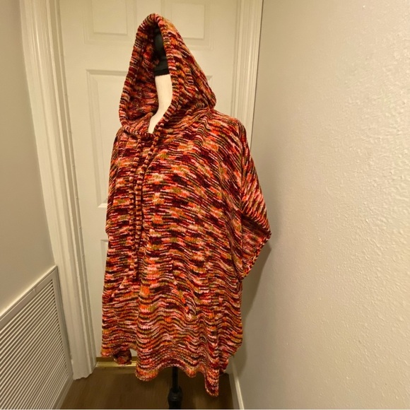 Women’s Poncho Oversized Multicolor Chenille Soft One Size Cozy Hood NEW* NWOT - Picture 4 of 14